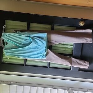 Banana Republic aqua shirt/Lee petite sz 8 pants